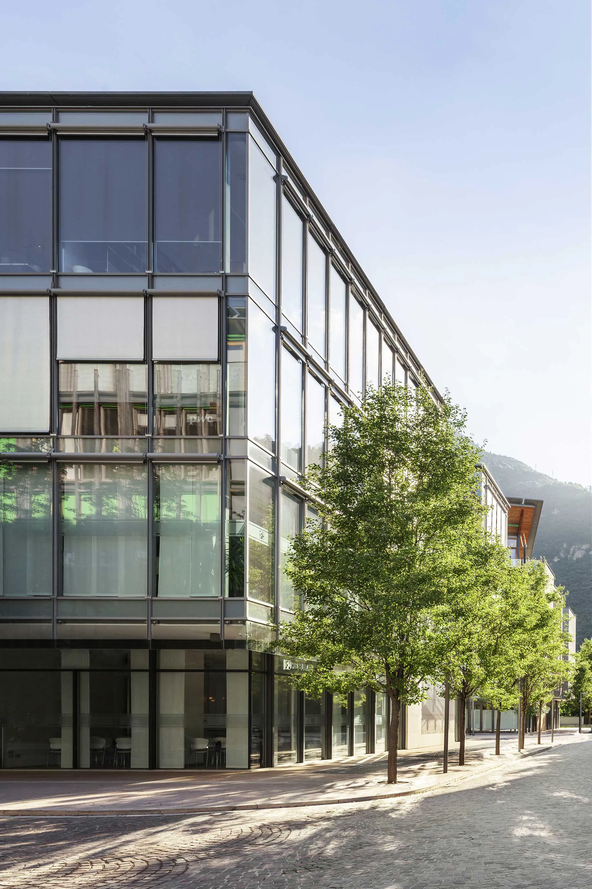 Dettaglio quartiere commerciale delle Albere